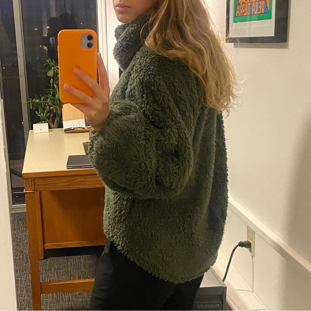 Lululemon fleece